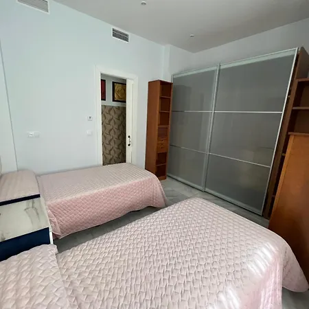 Palacio De Vibora Parking Gratis Lucena