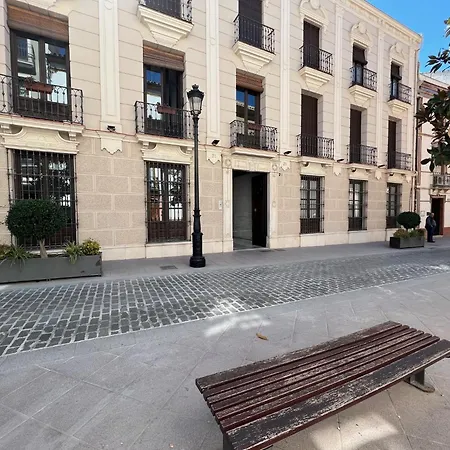 Palacio De Vibora Parking Gratis * Lucena